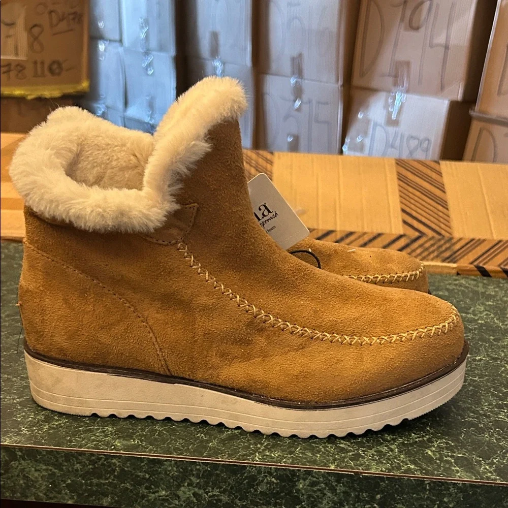 a.n.a Tan Winter Boots with Cream Fur Trim